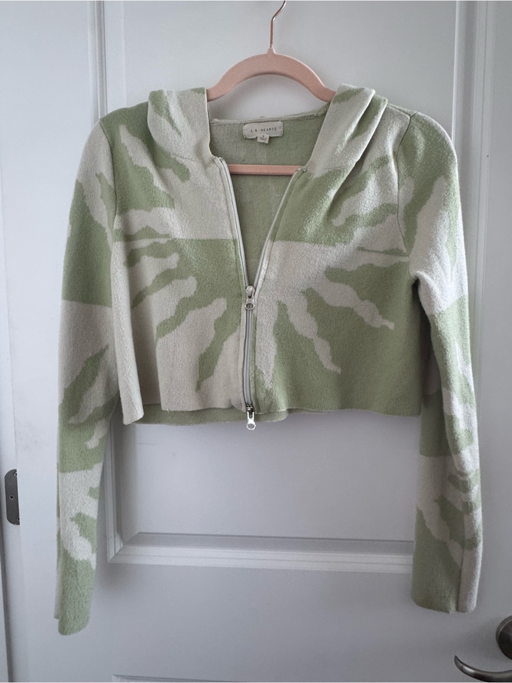 PacSun Light Green and Cream Cropped Zip Hoodie